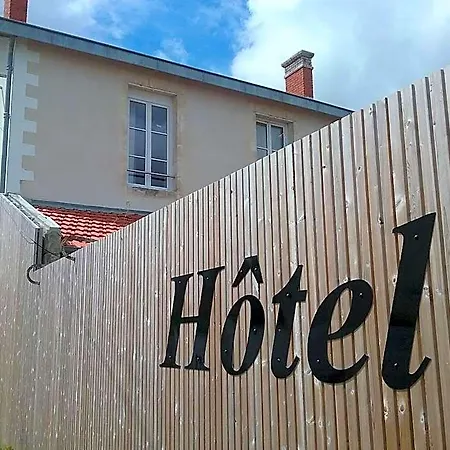 De La Gare Szálloda 2*